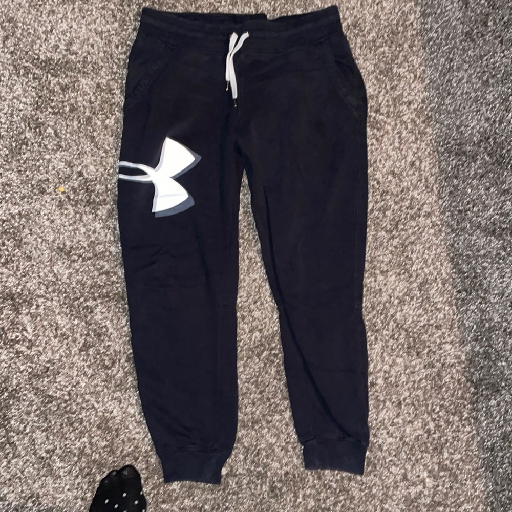 Under Armour sweats/joggers
